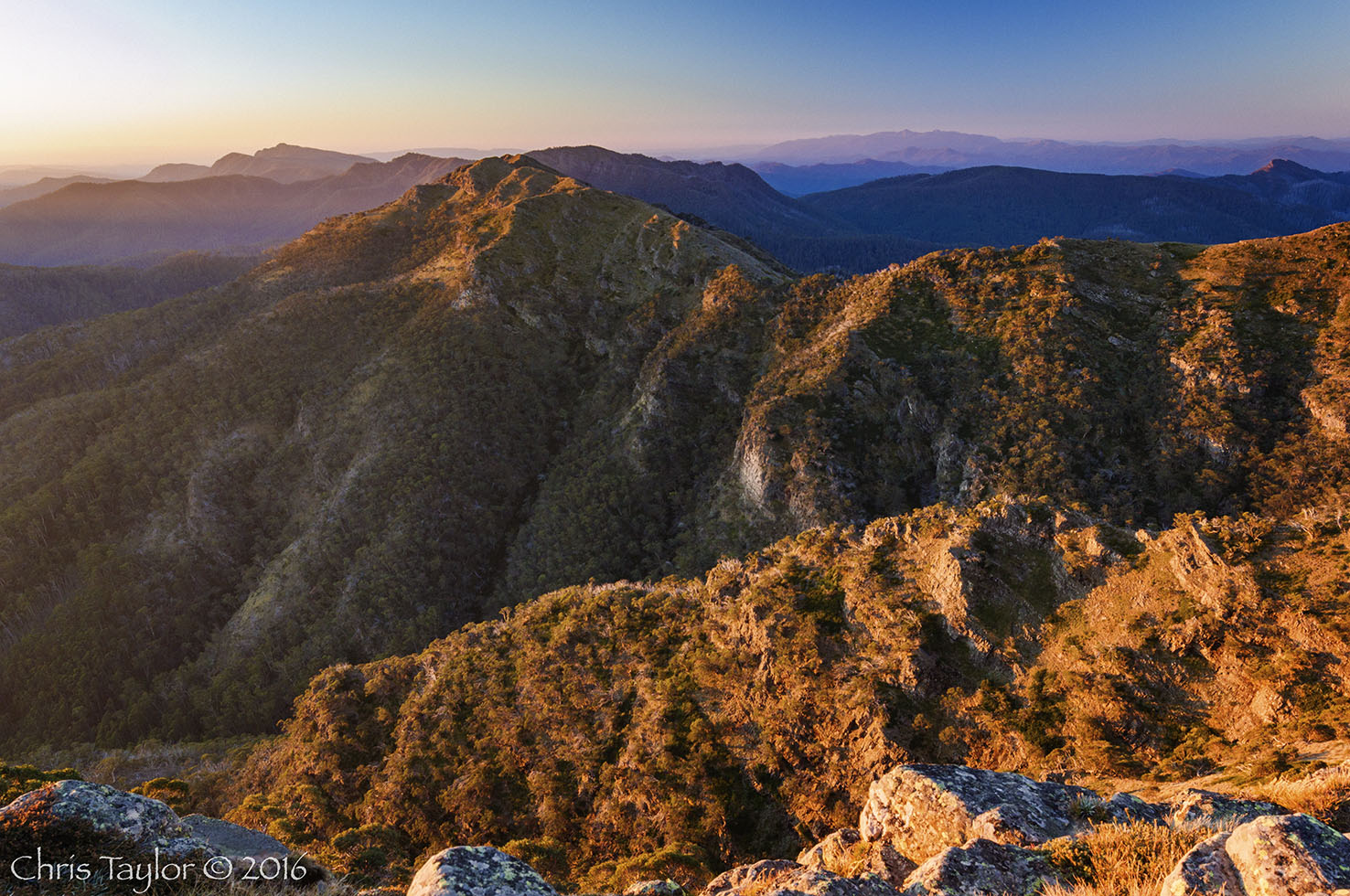 Last light over the Victorian Alps - Chris Taylor Photography